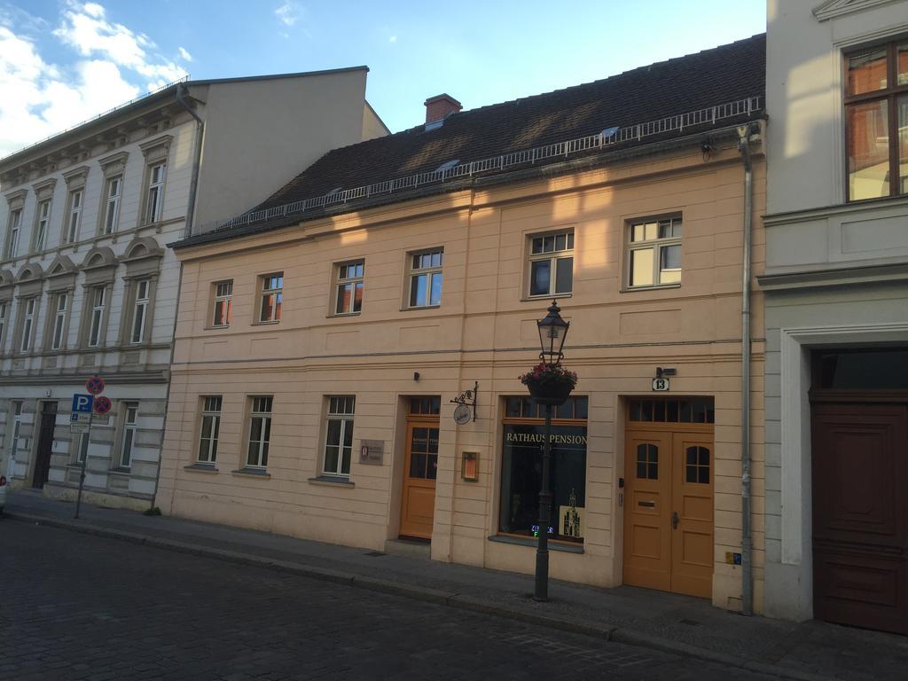 Rathaus-Pension 1685 브란덴부르크 외부 사진
