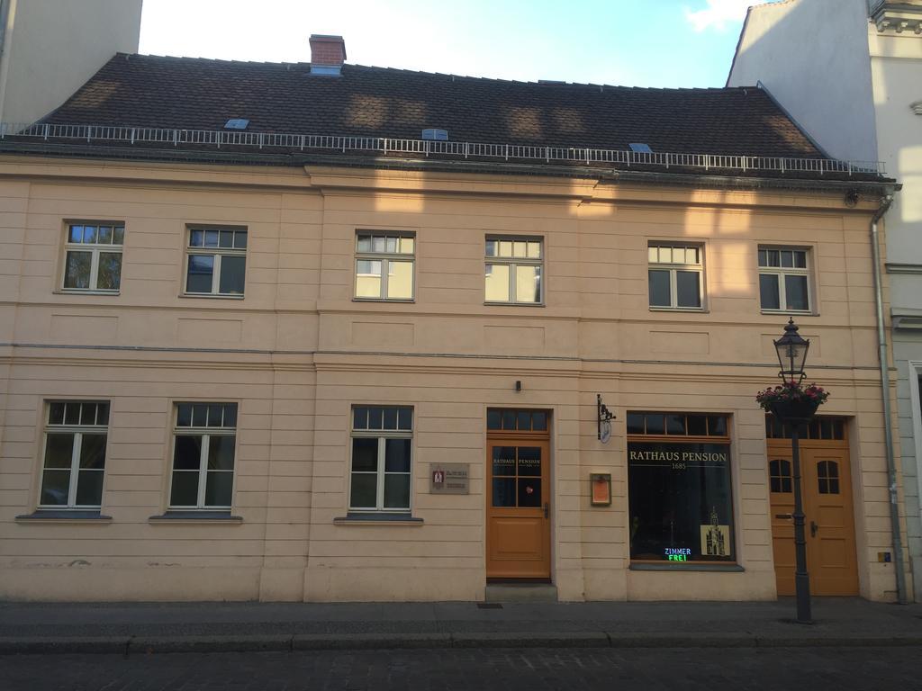 Rathaus-Pension 1685 브란덴부르크 외부 사진